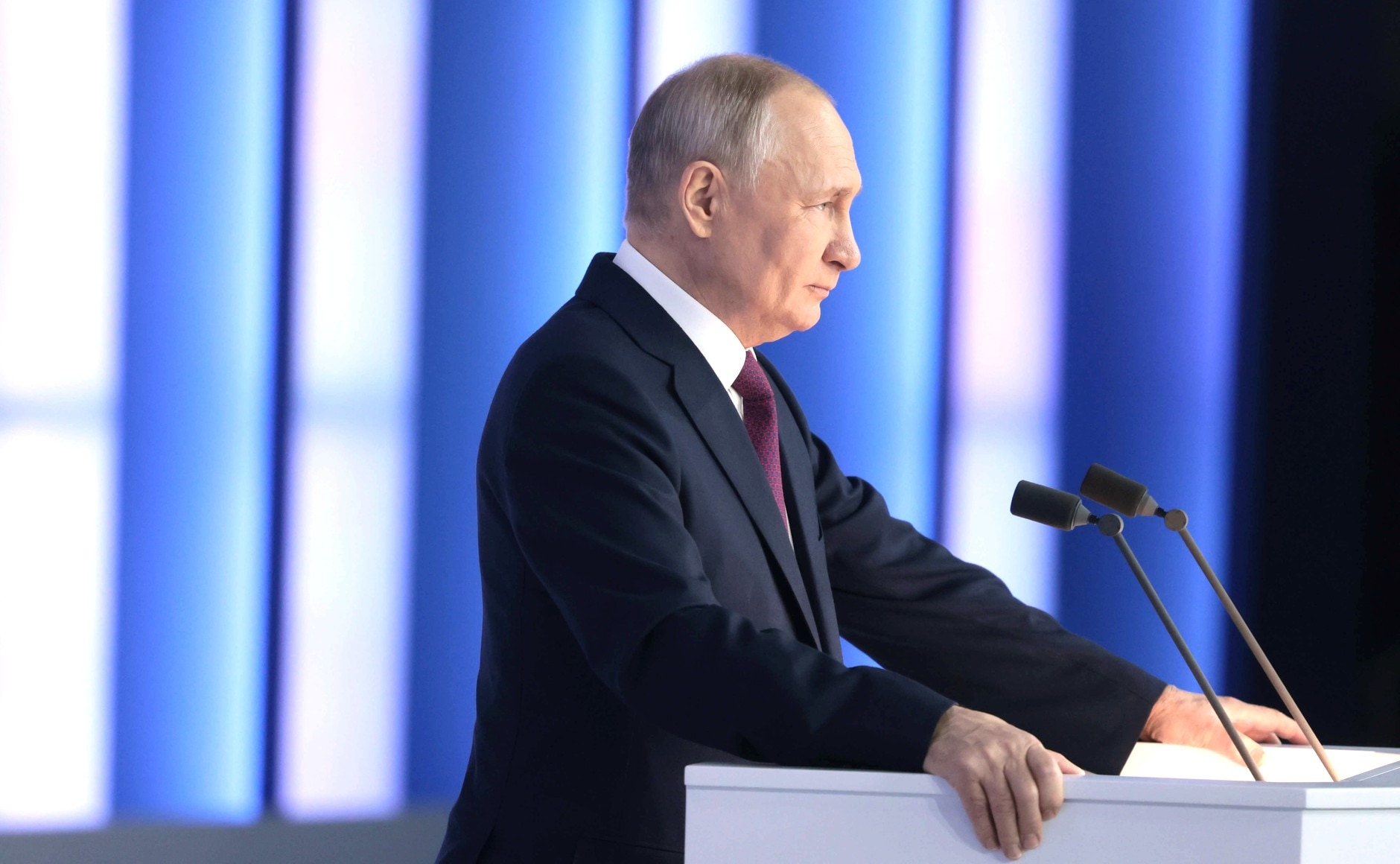 Vladimir Putin delivers his address to the Federal Assembly in Gostiny Dvor, Moscow, 21 February 2023 (Presidential Executive Office of Russia/Kremlin.ru)